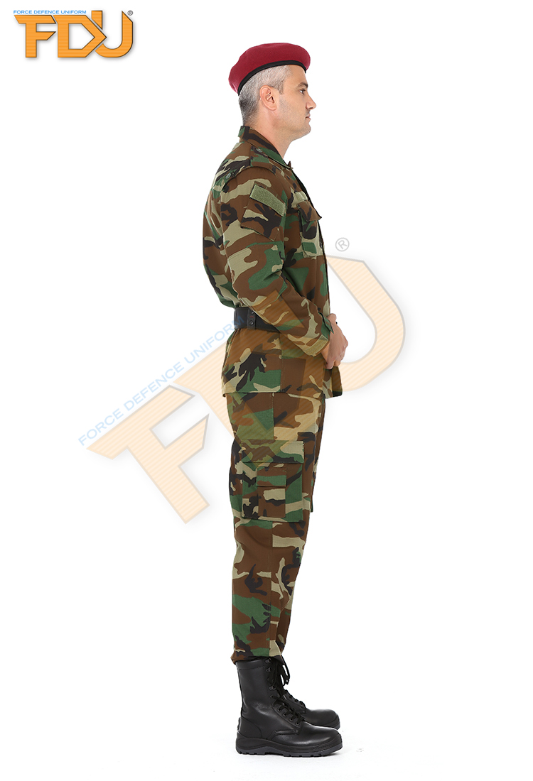 FDU-2061%20Soldier%20Camouflage%20Suit