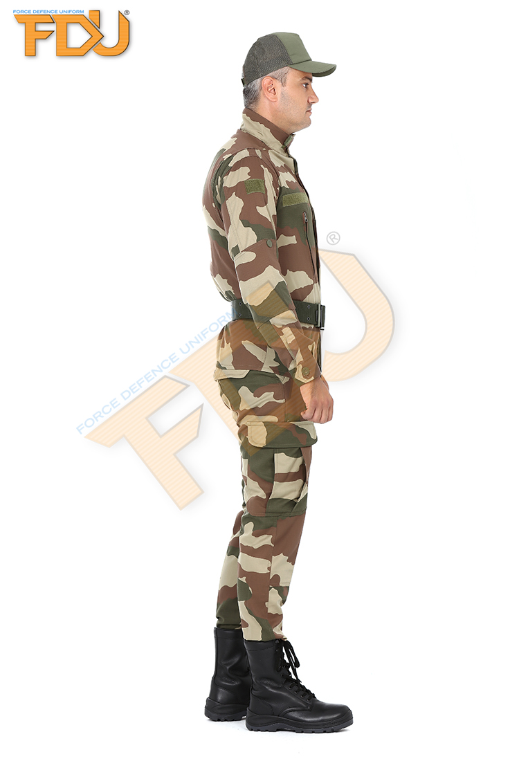 FDU-2064%20Soldier%20Camouflage%20Suit