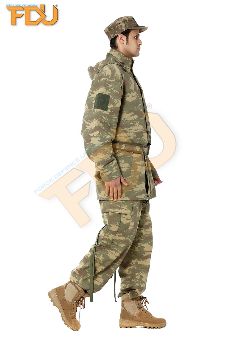 FDU-2078%20Soldier%20Camouflage%20Suit